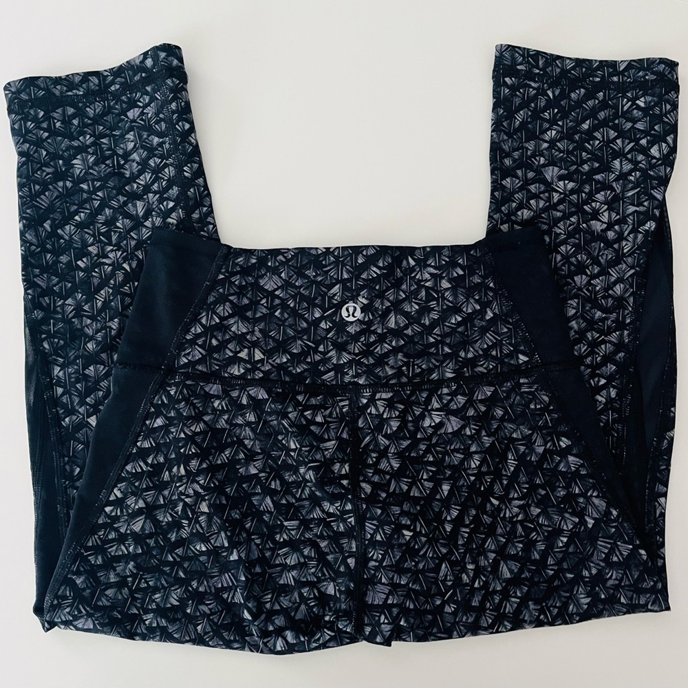 Lululemon Black Patterned Leggings